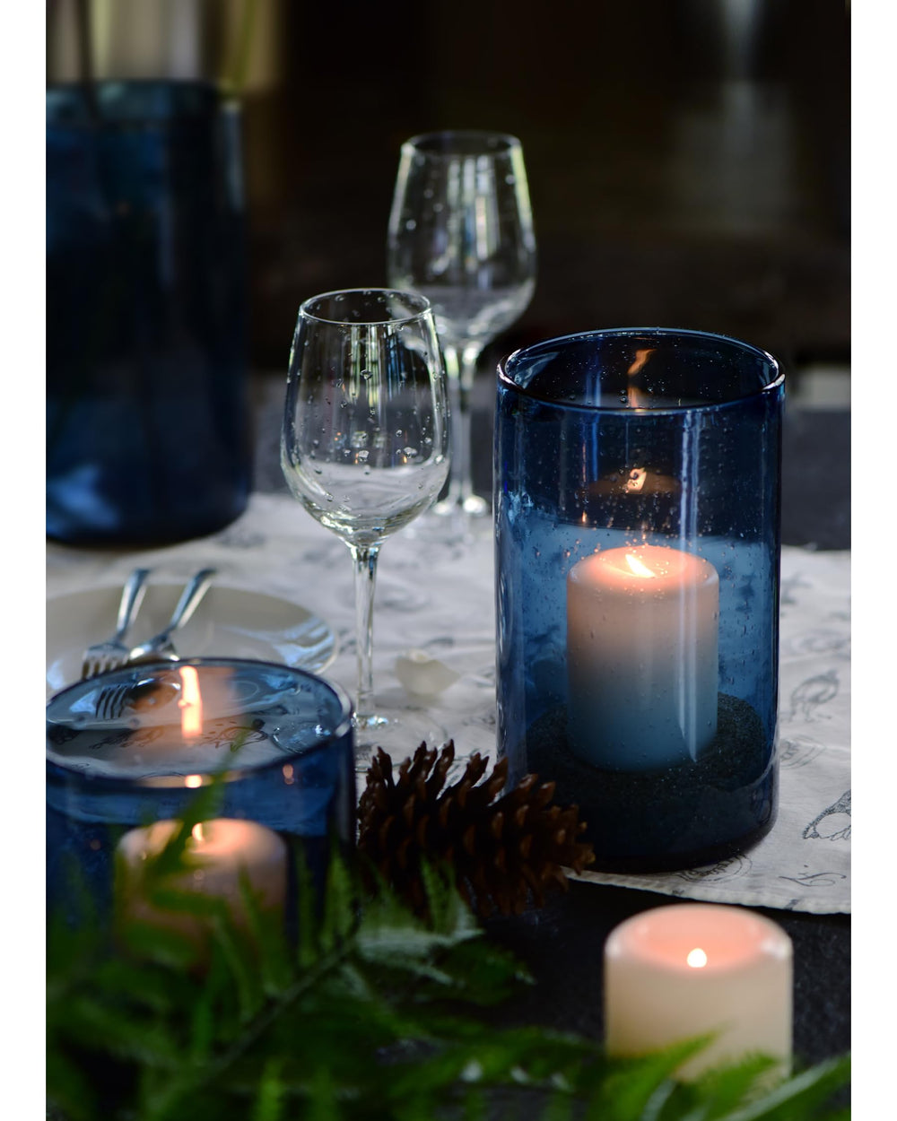 ARIAMOTION Hand-Blown Glass Hurricane Candle Holders – Set of 3